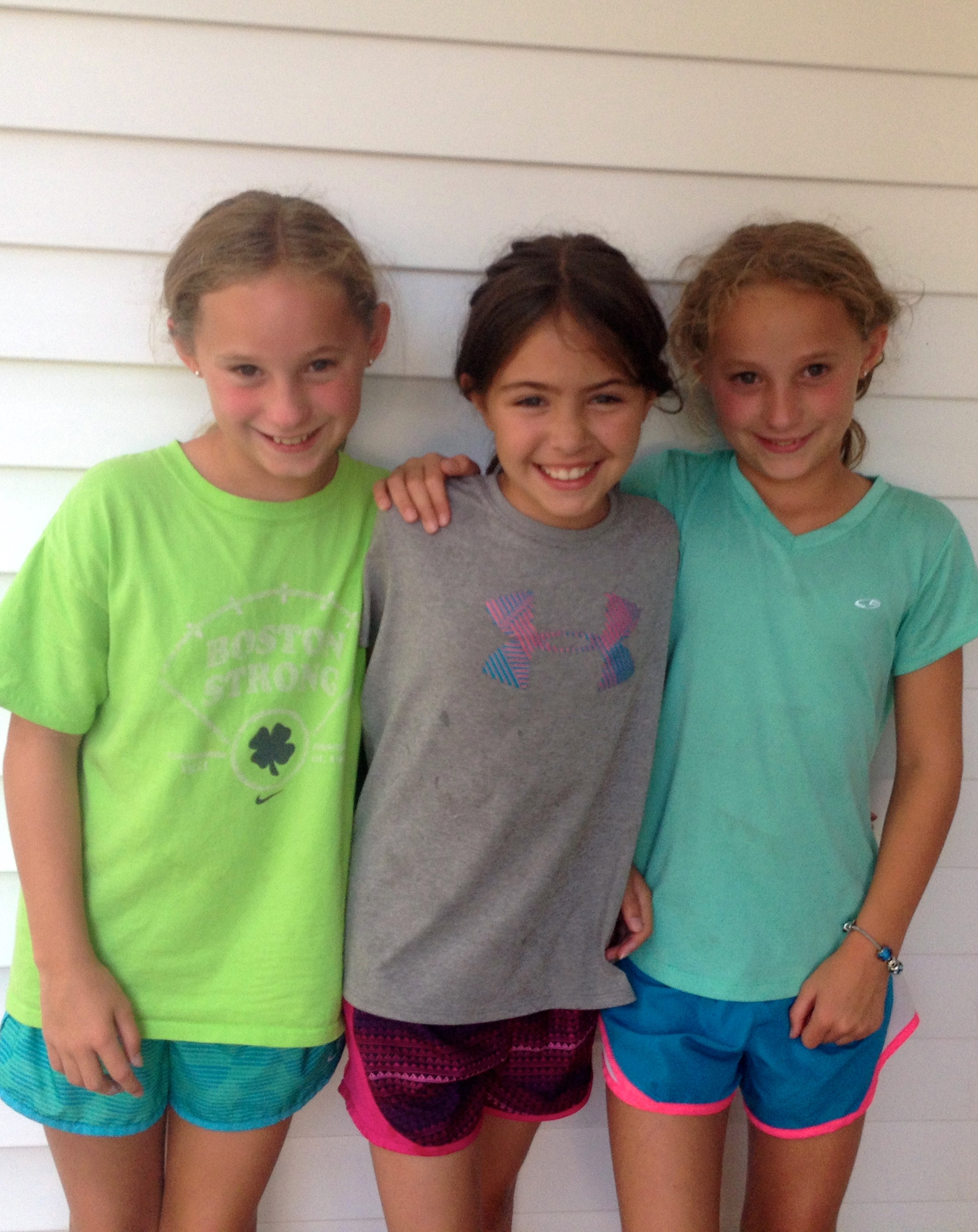 Ella with Anna and Sophia before we moved.