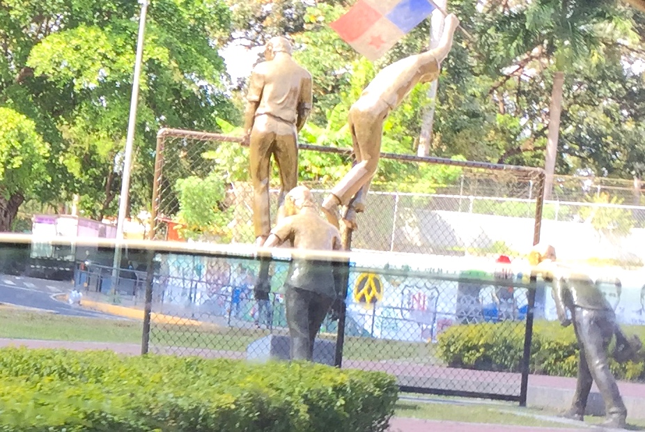 We were in Panama for a holiday celebrating the students whose protests back in the 1960's eventually led to the US turning over the canal to Panama.  16 kids died.  The survivors are all national heroes. 