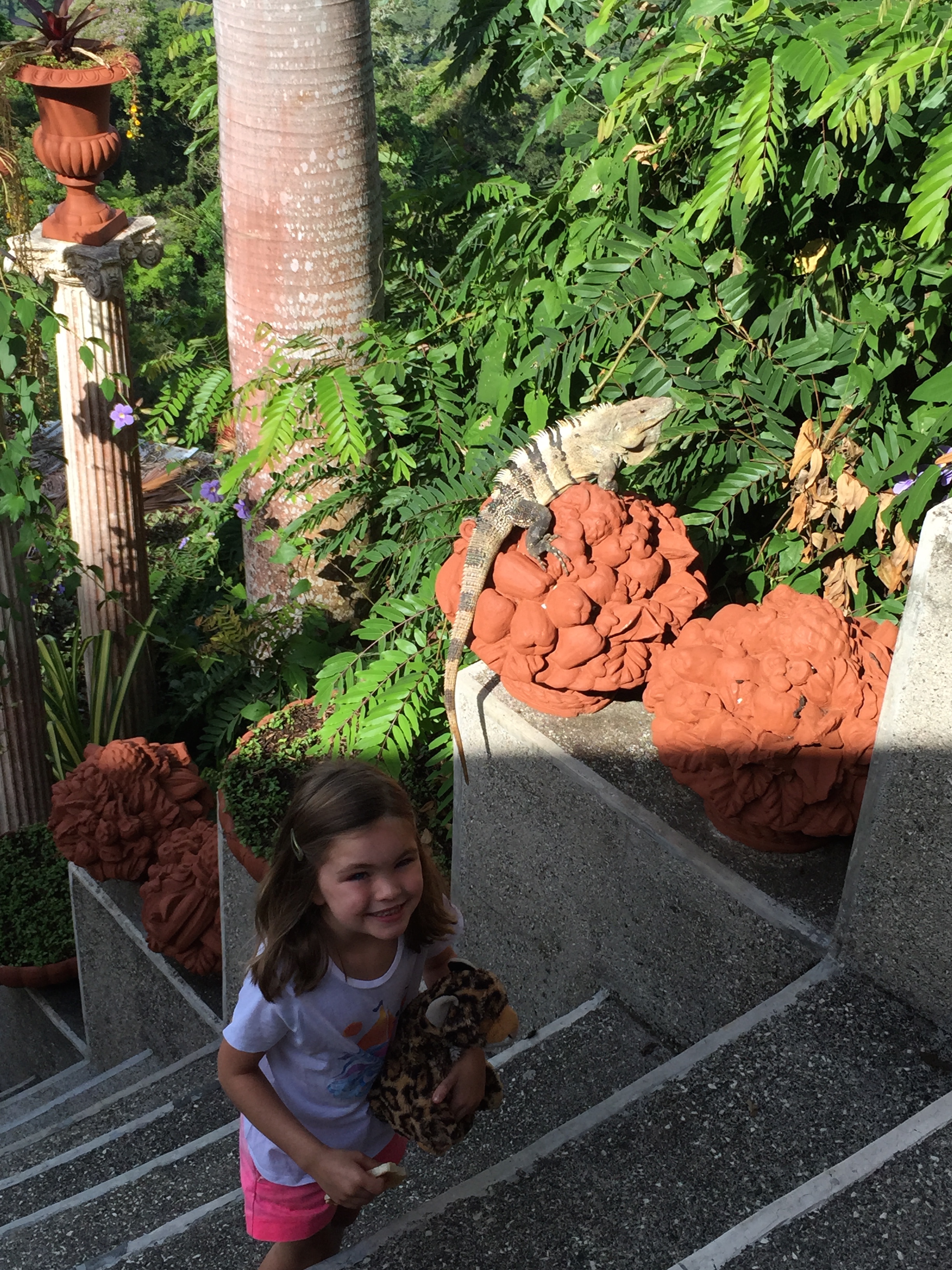 Liadan (and iguana behind her)