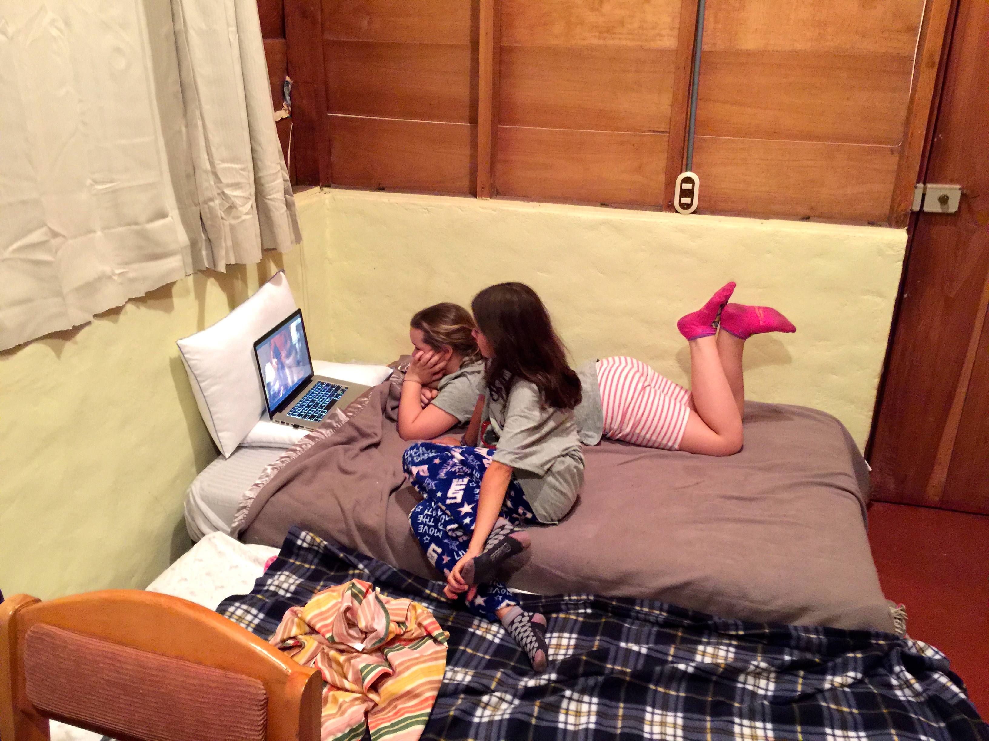 Visits from Liza and Auntie Boo (by Ella -- a post that should have been put up in March!)